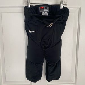 Boys Nike integrated football pants